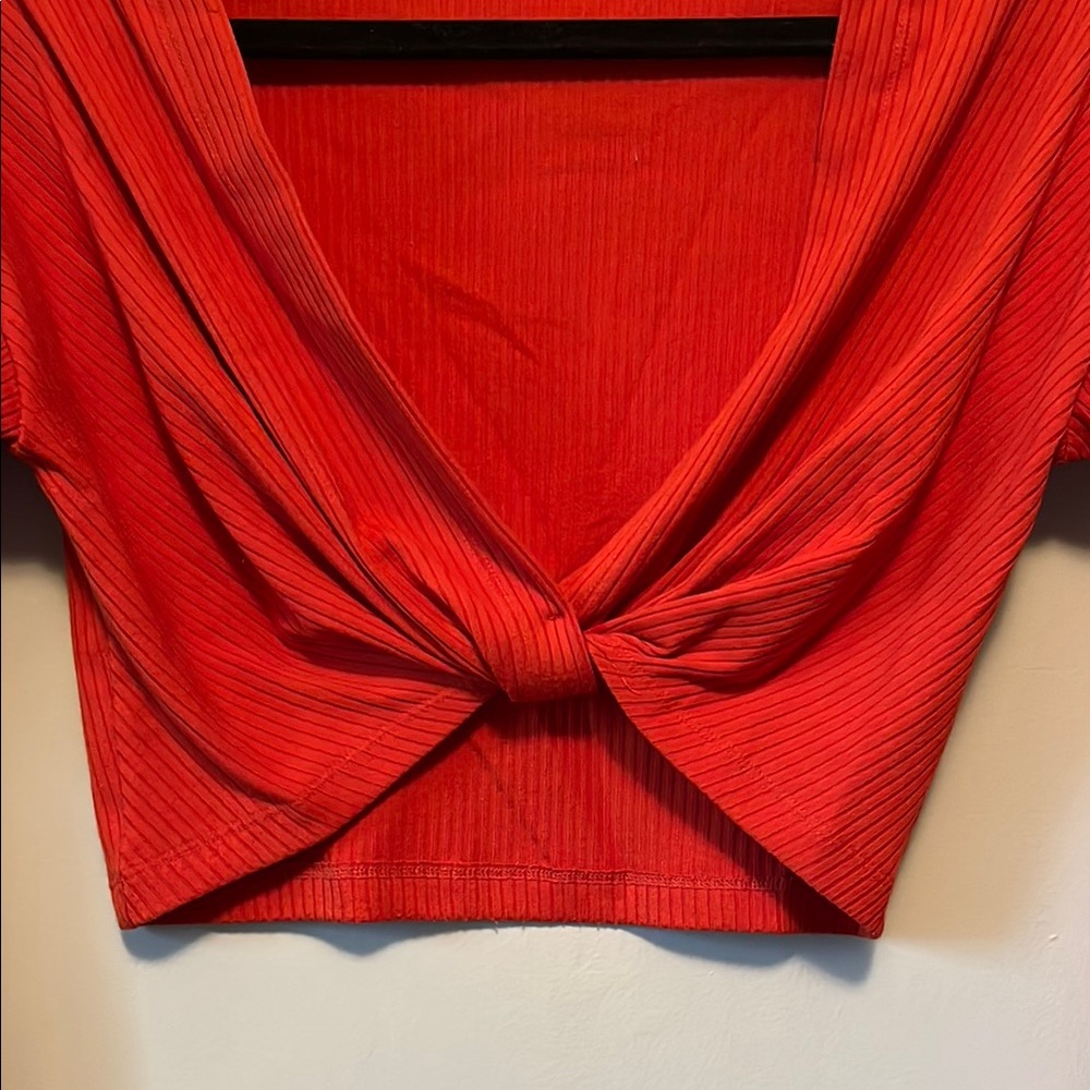 Urban Outfitters - Orange Crop Top Chic Style - Picture 3 of 6